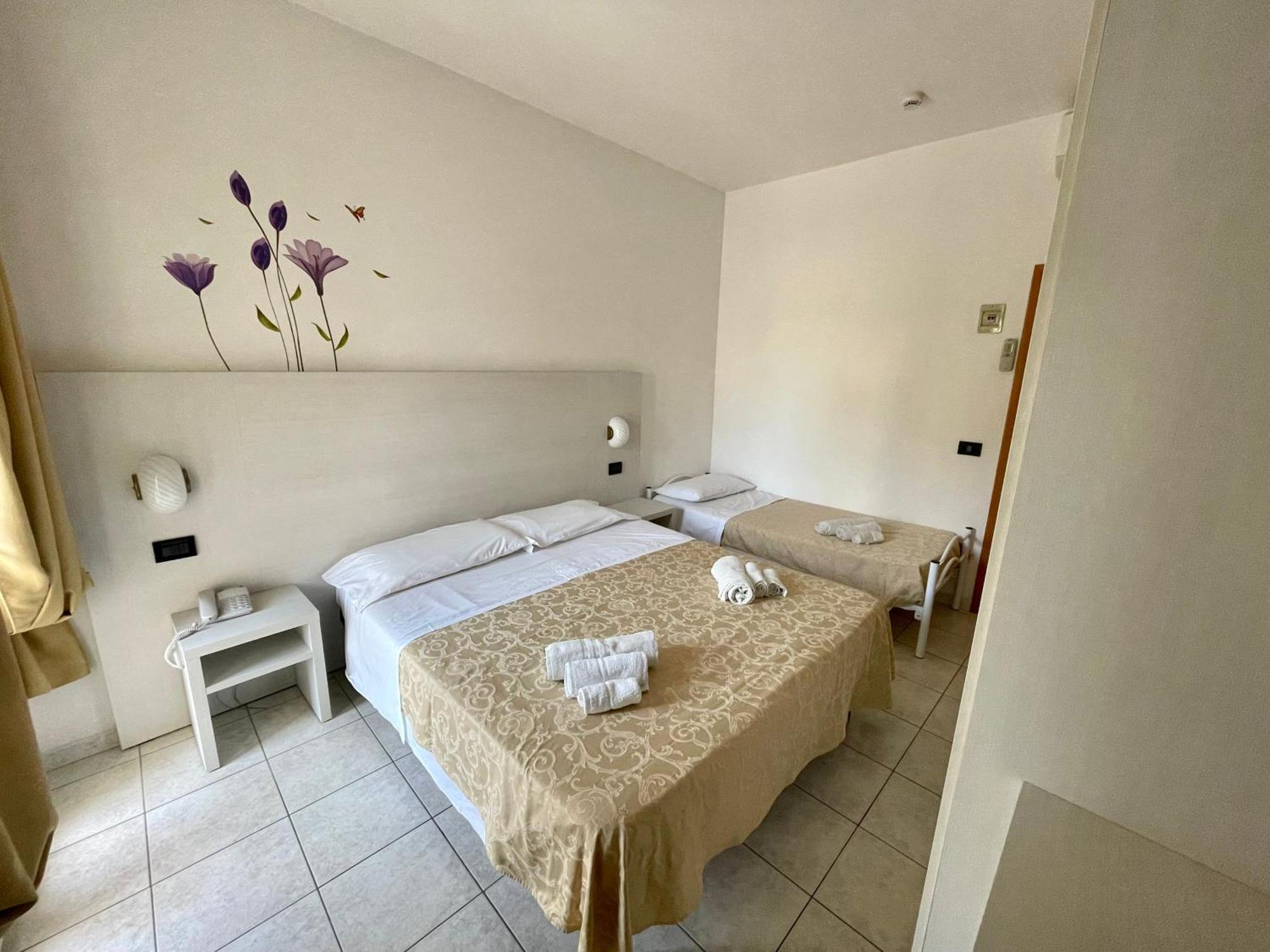 Dependance Hotel Marina 里乔内 外观 照片